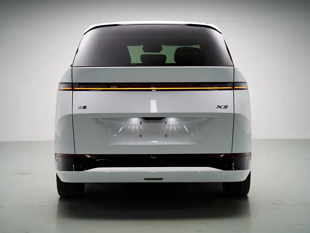 XIAOPENG X9