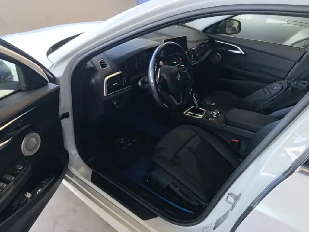 BMW 1 Series — миниатюра 16