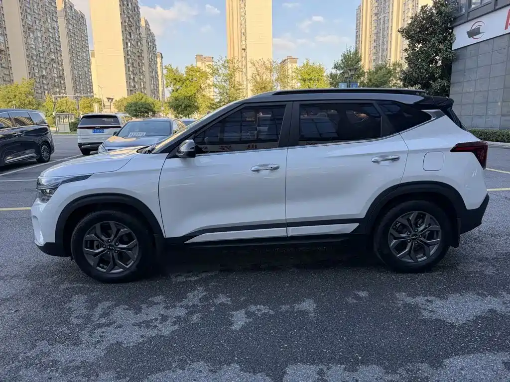 Kia Seltos — миниатюра 3