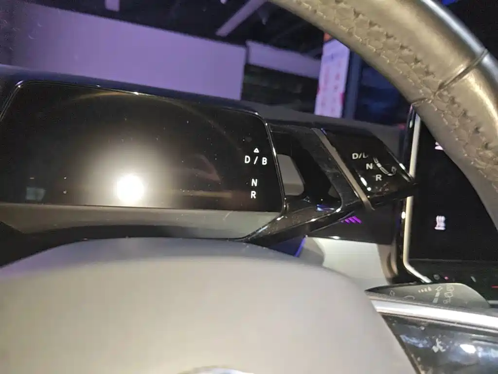 Volkswagen ID.6 Crozz — миниатюра 14