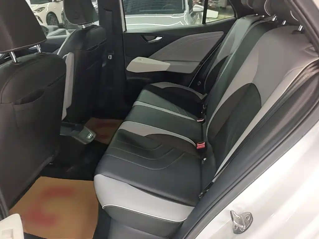 Volkswagen ID.3 — миниатюра 17