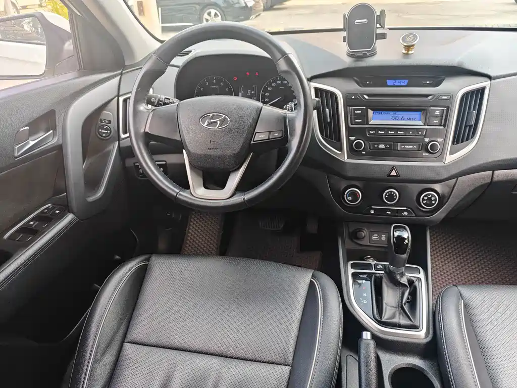 Hyundai ix25 — миниатюра 10