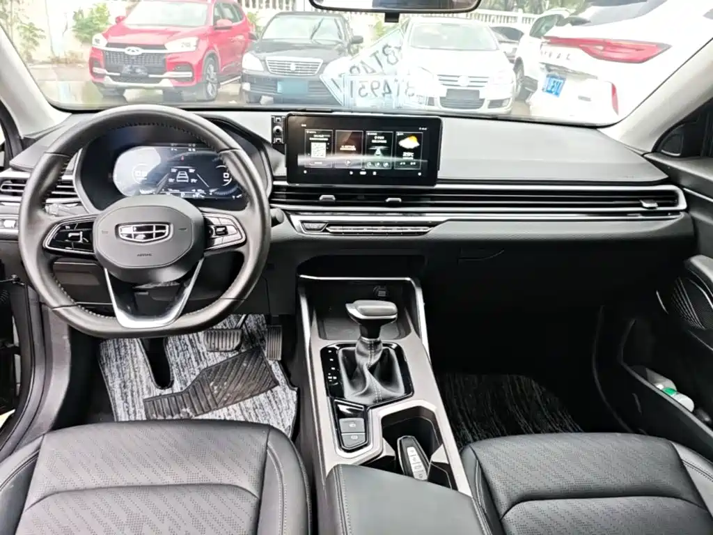 Geely Emgrand — миниатюра 10