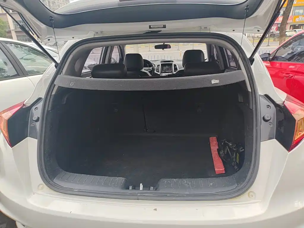 Changan Eado XT — миниатюра 19