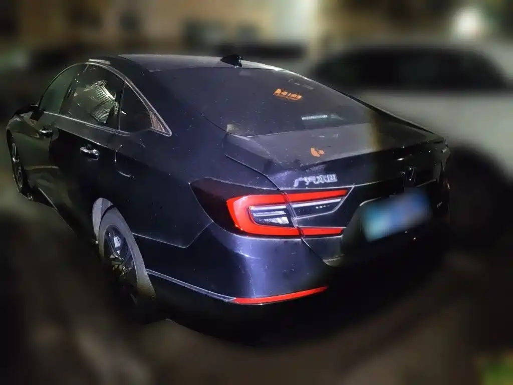 Honda Accord — миниатюра 4