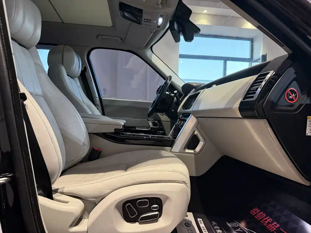Land Rover Range Rover — миниатюра 14