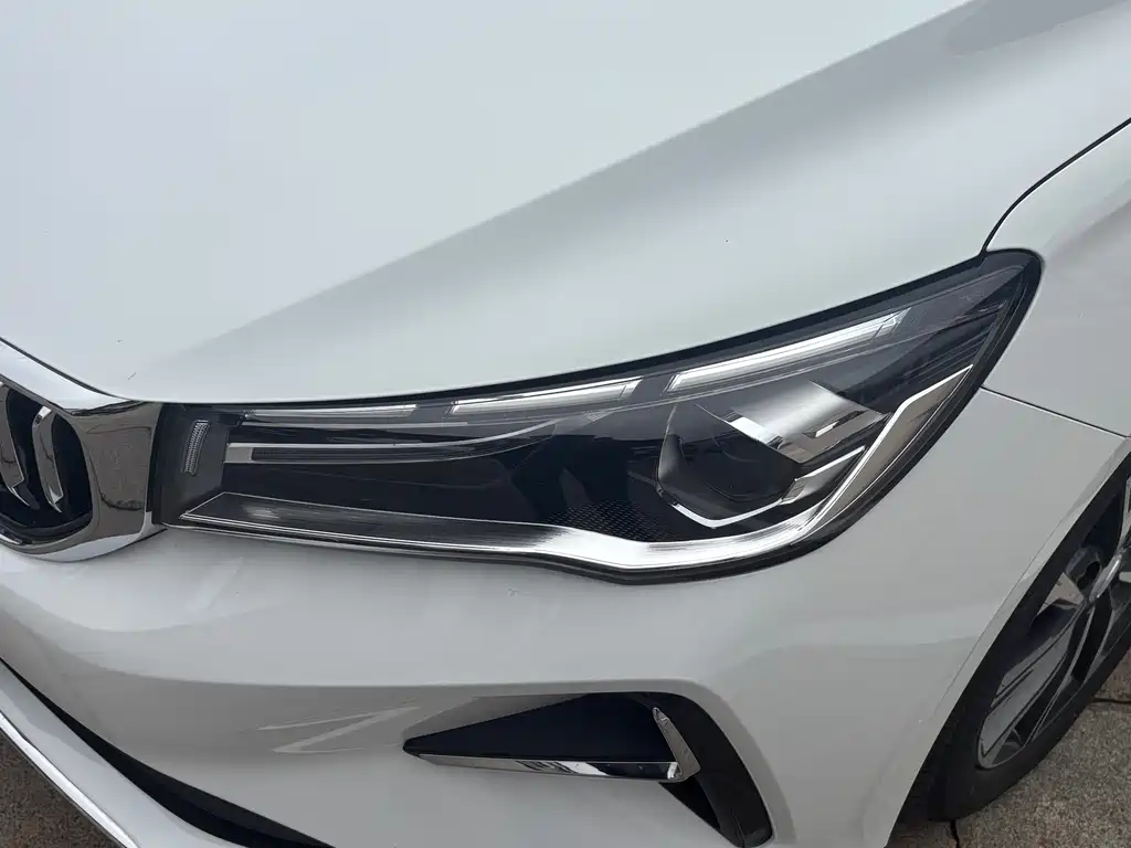 GEELY AUTOMOBILE EMGRAND