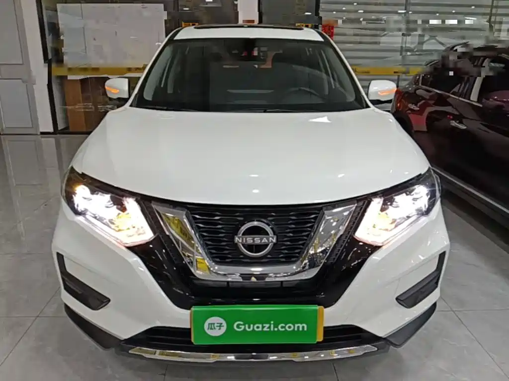 Nissan X-Trail — миниатюра 3