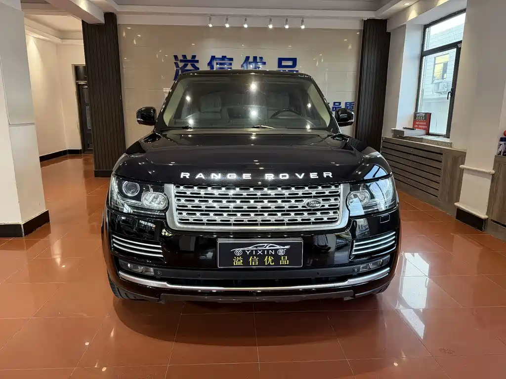Land Rover Range Rover — миниатюра 2