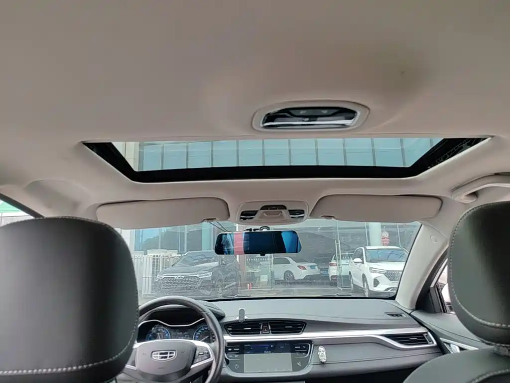 Geely Emgrand — миниатюра 18
