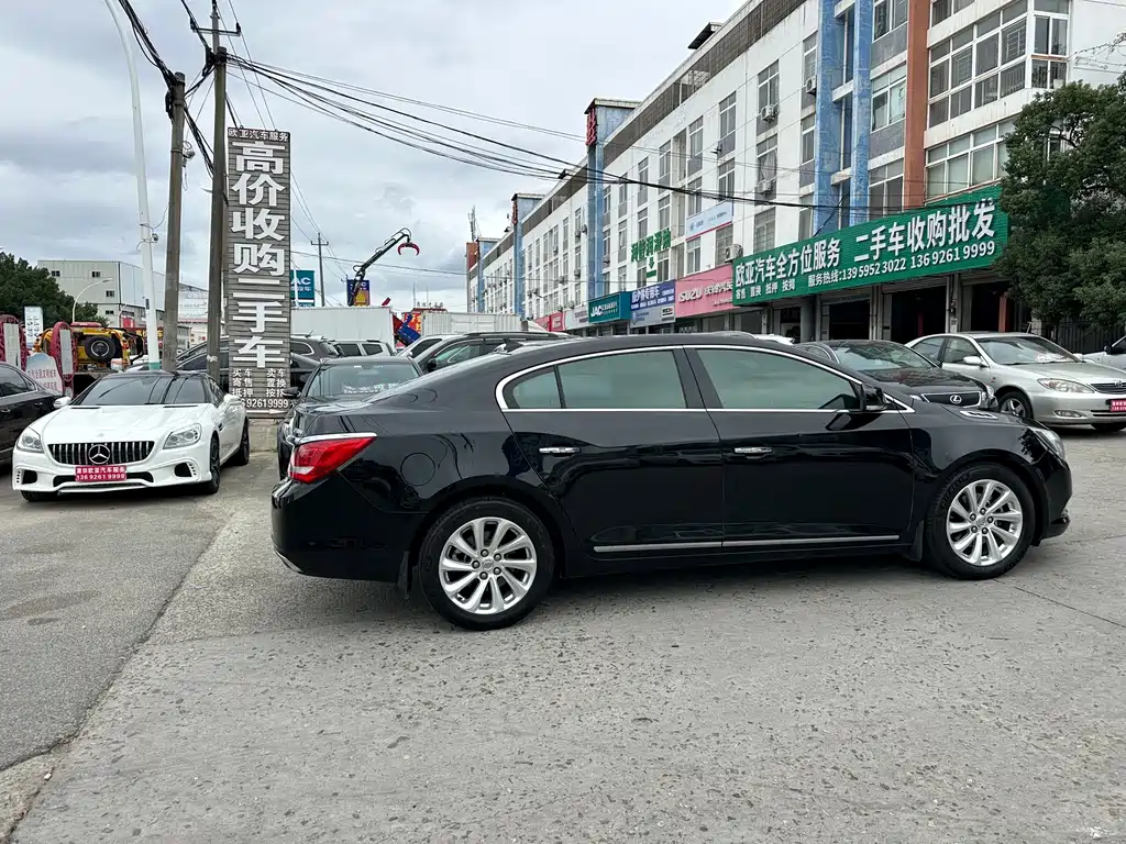 Buick LaCrosse — миниатюра 5