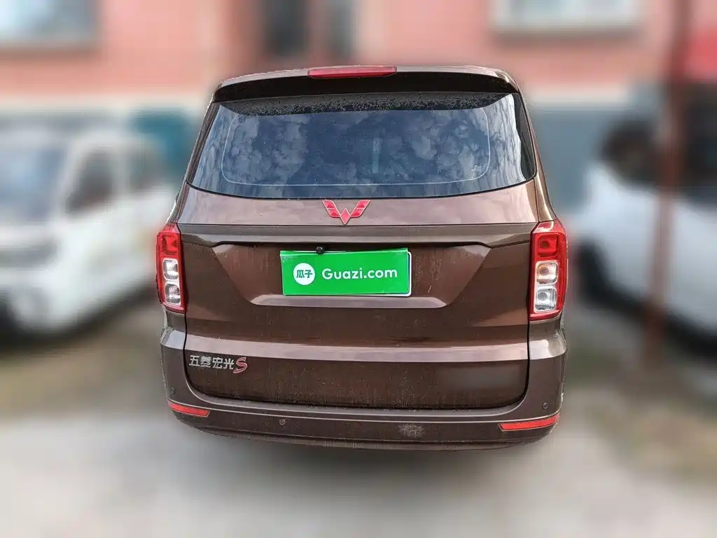 Wuling Hongguang — миниатюра 3