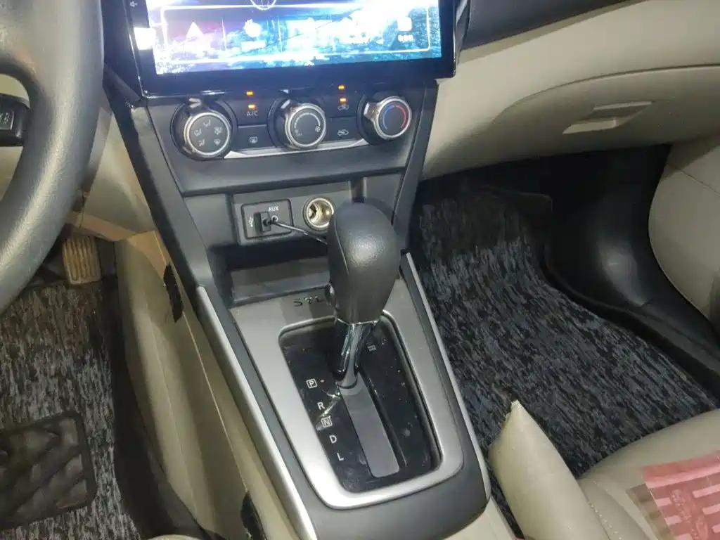 Nissan Sylphy — миниатюра 10