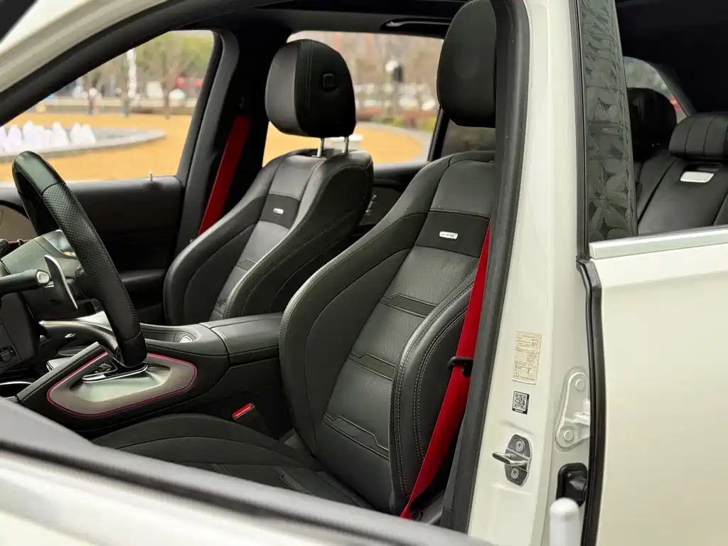 MERCEDES-BENZ GLE AMG