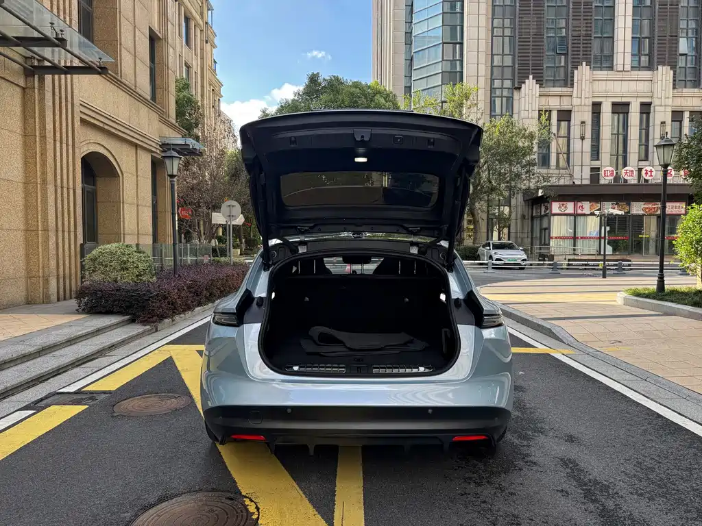 NIO ET5T — миниатюра 15