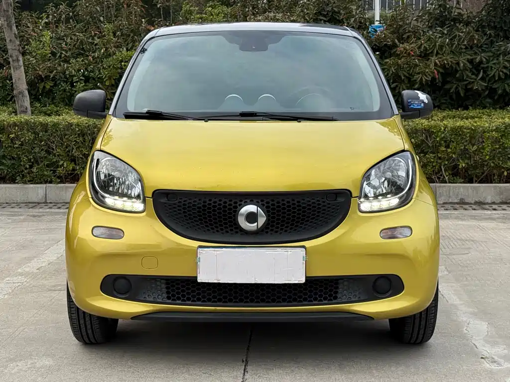 SMART FORFOUR