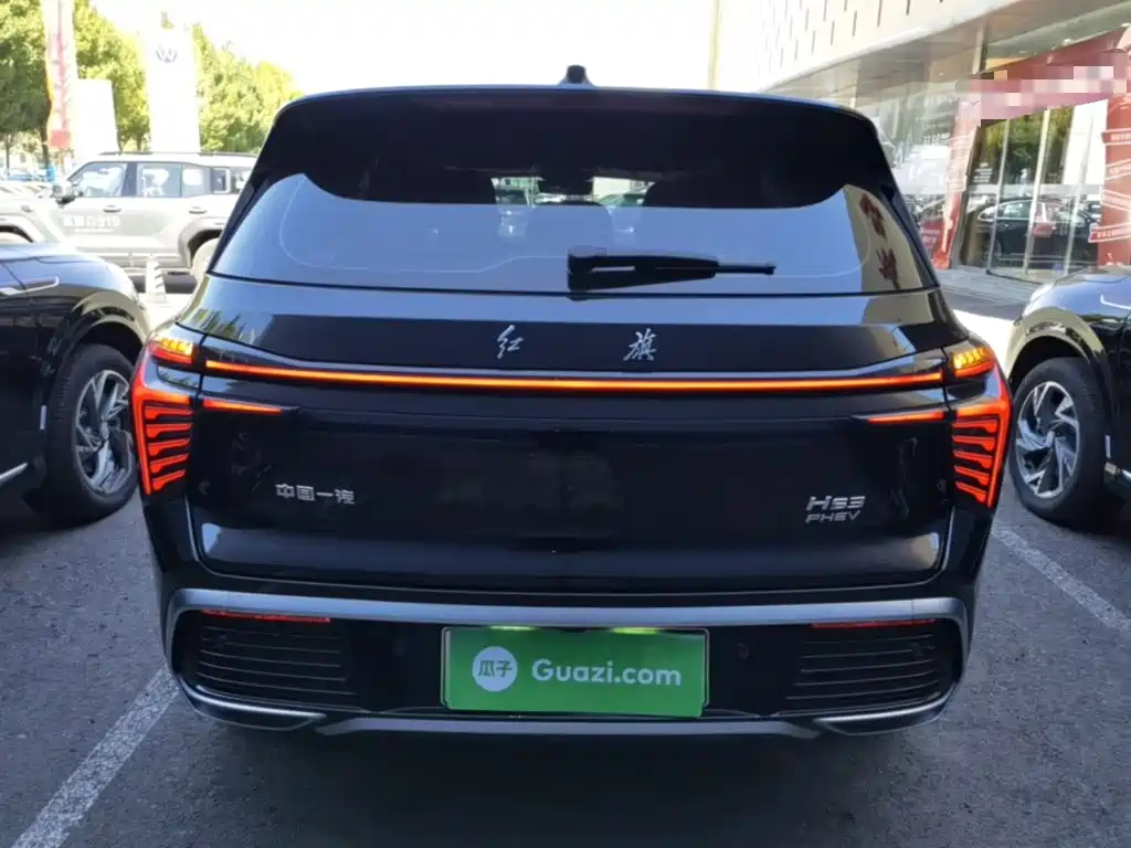 Hongqi Hongqi HS3 PHEV — миниатюра 6