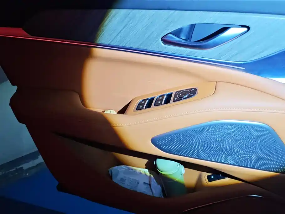 WEI PAI WEI BRAND BLUE MOUNTAIN