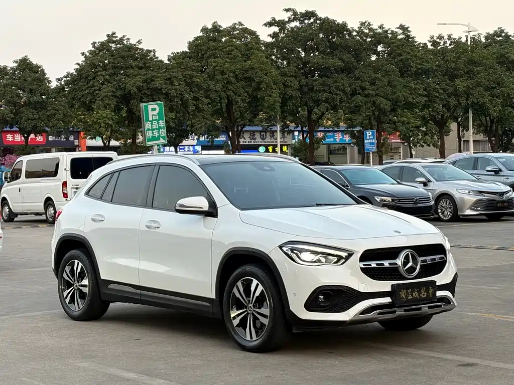 Mercedes-Benz GLA — миниатюра 3