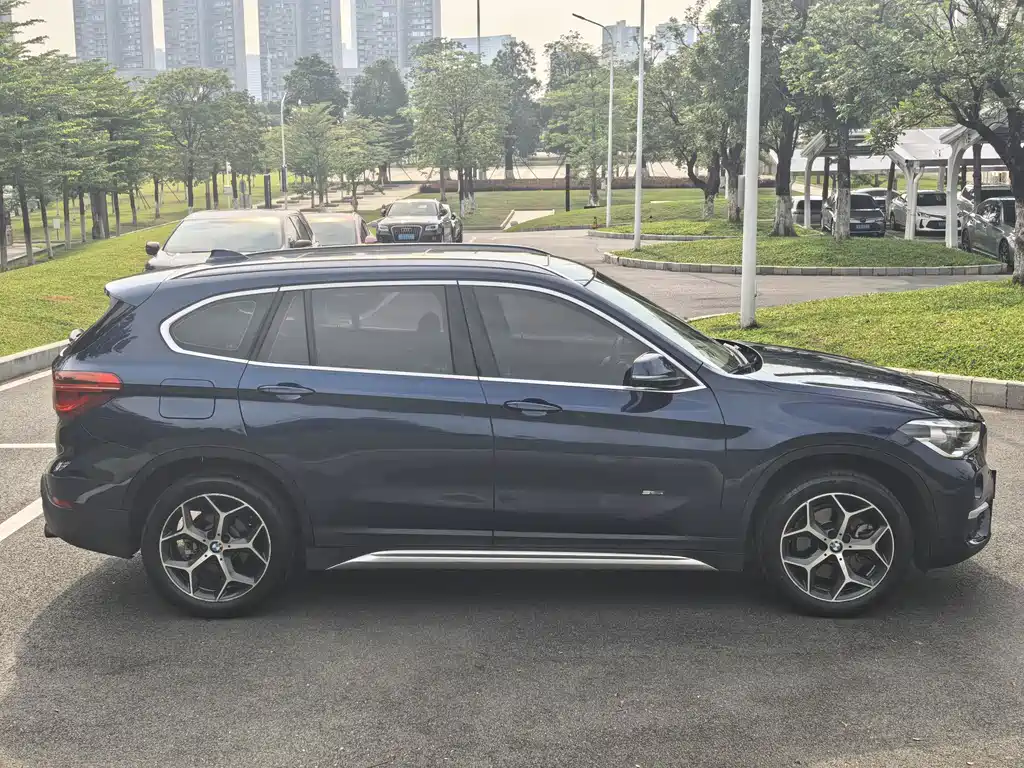 BMW X1 2016 sDrive20Li Luxury