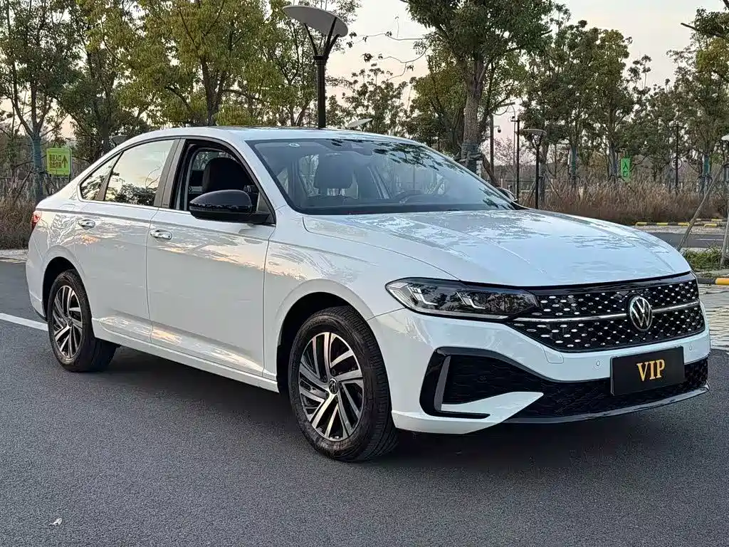Volkswagen Lavida — миниатюра 3