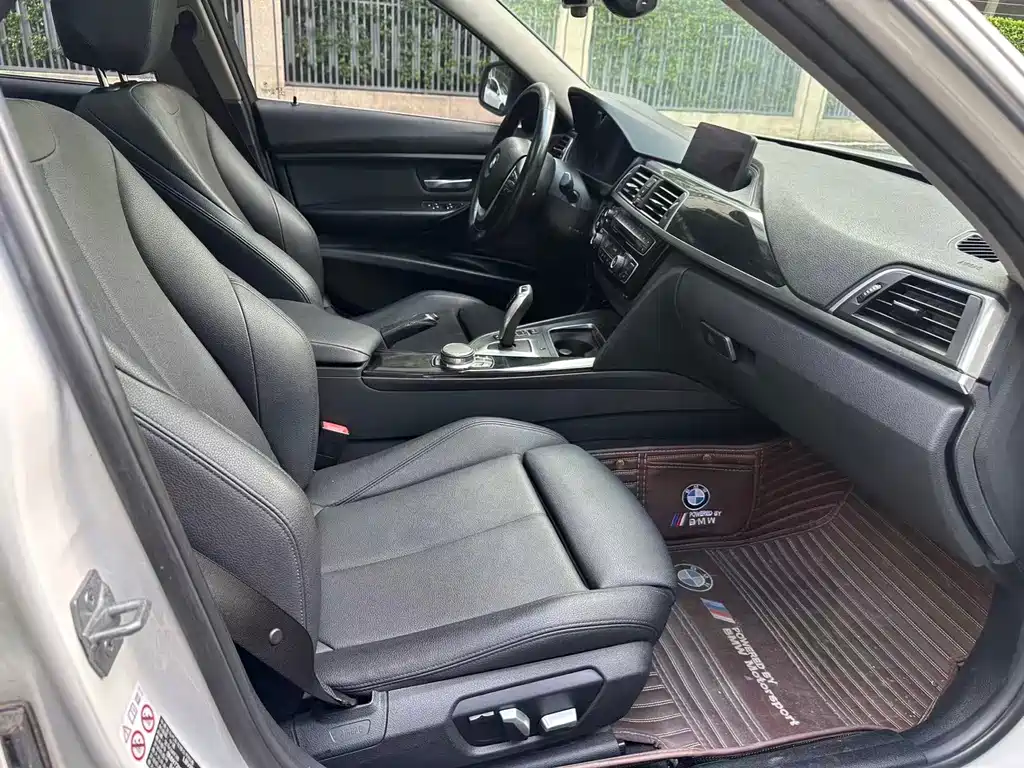 BMW 3 Series — миниатюра 9