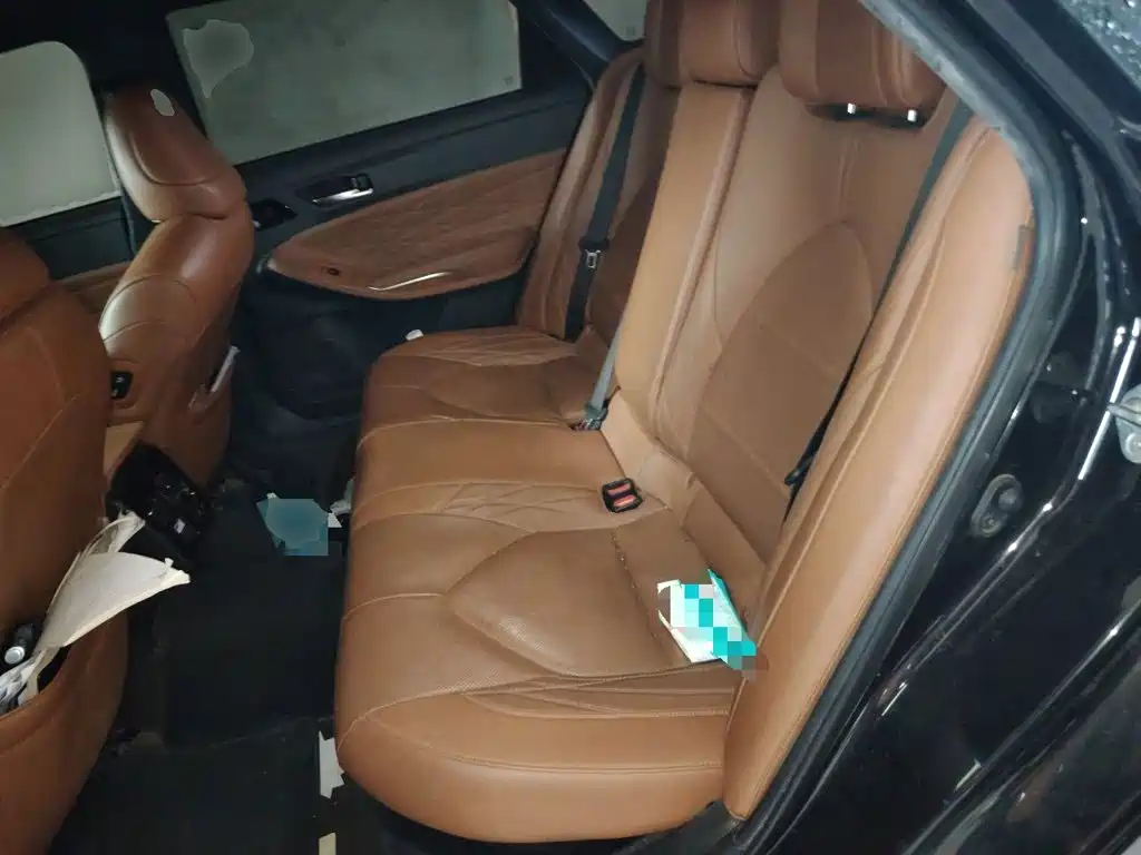 Toyota Avalon — миниатюра 18