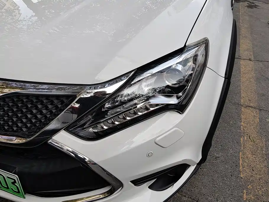 BYD Tang New Energy — миниатюра 5