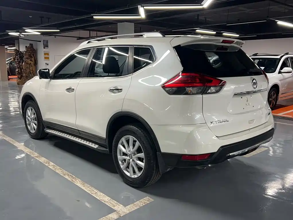 Nissan X-Trail — миниатюра 5