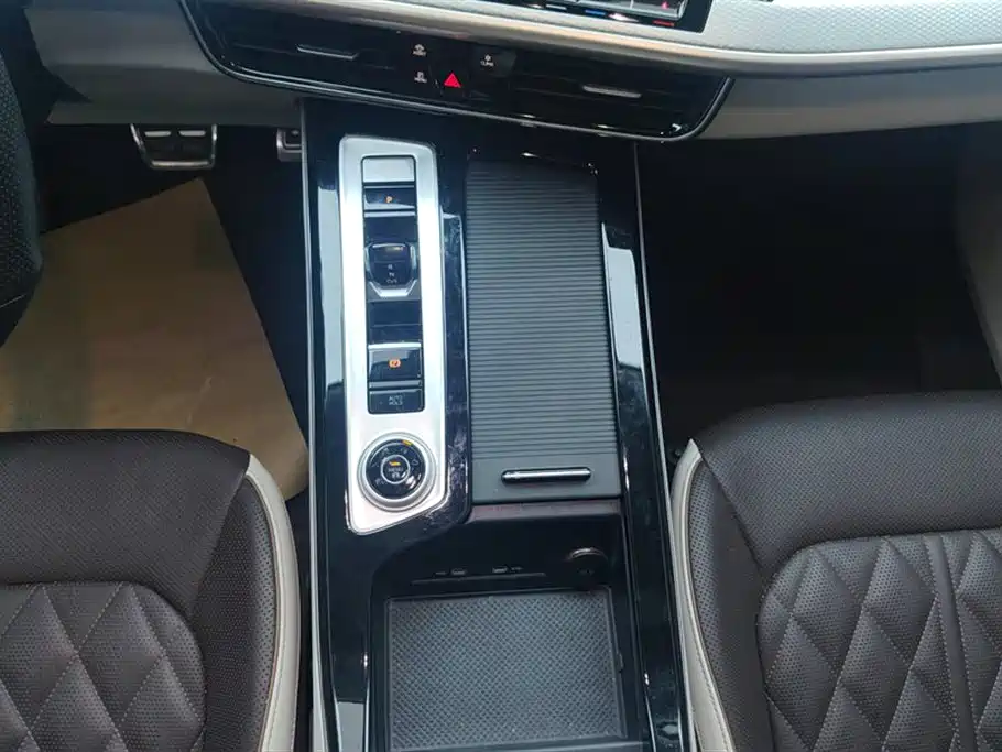 VOLKSWAGEN RANGE PATROL