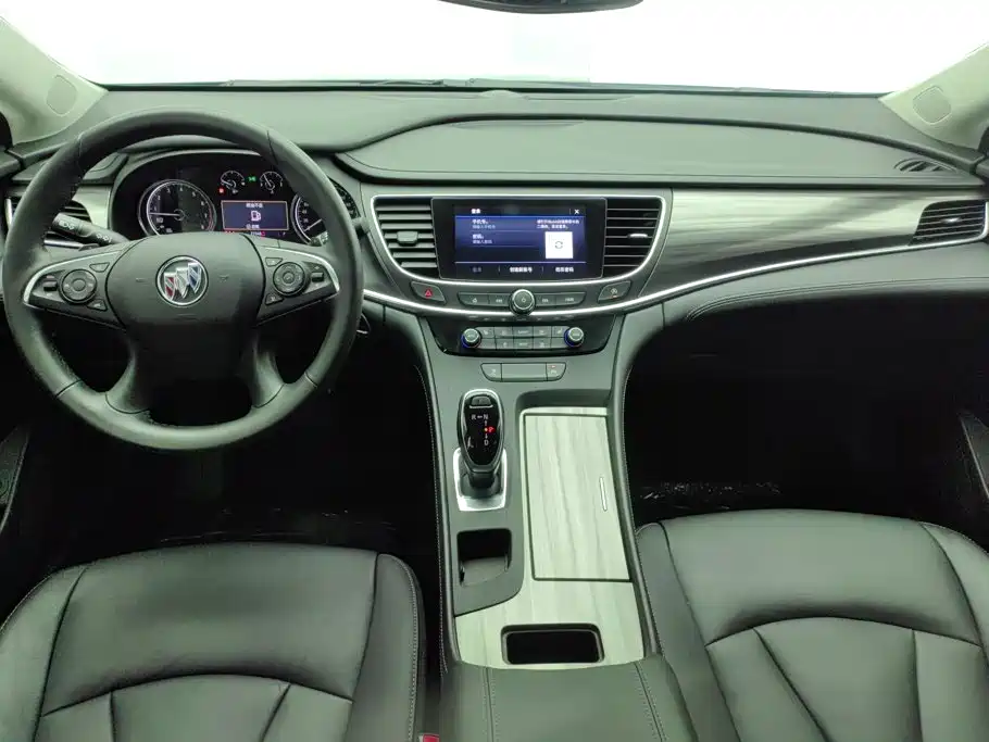 Buick LaCrosse — миниатюра 12
