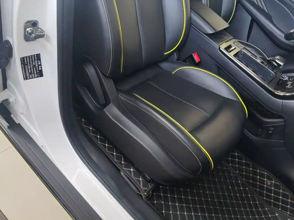 Roewe RX5 — миниатюра 25