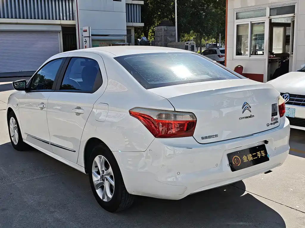 Citroen Elysee — миниатюра 2