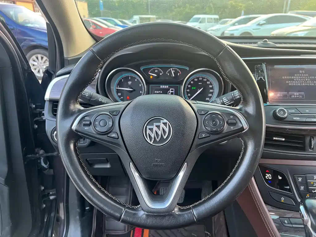 Buick Envision Plus — миниатюра 7