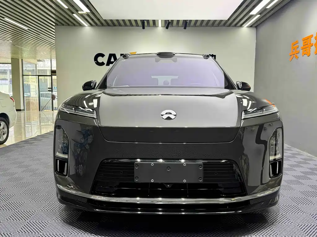 NIO ES8 — миниатюра 2