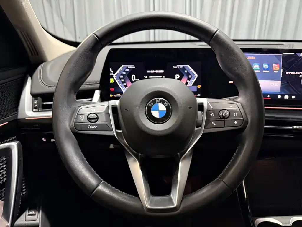 BMW X1 — миниатюра 13
