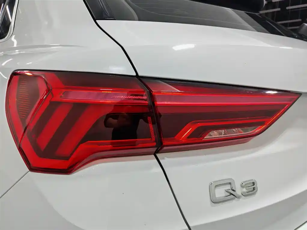 Audi Q3 id 4515308 из Китая 7