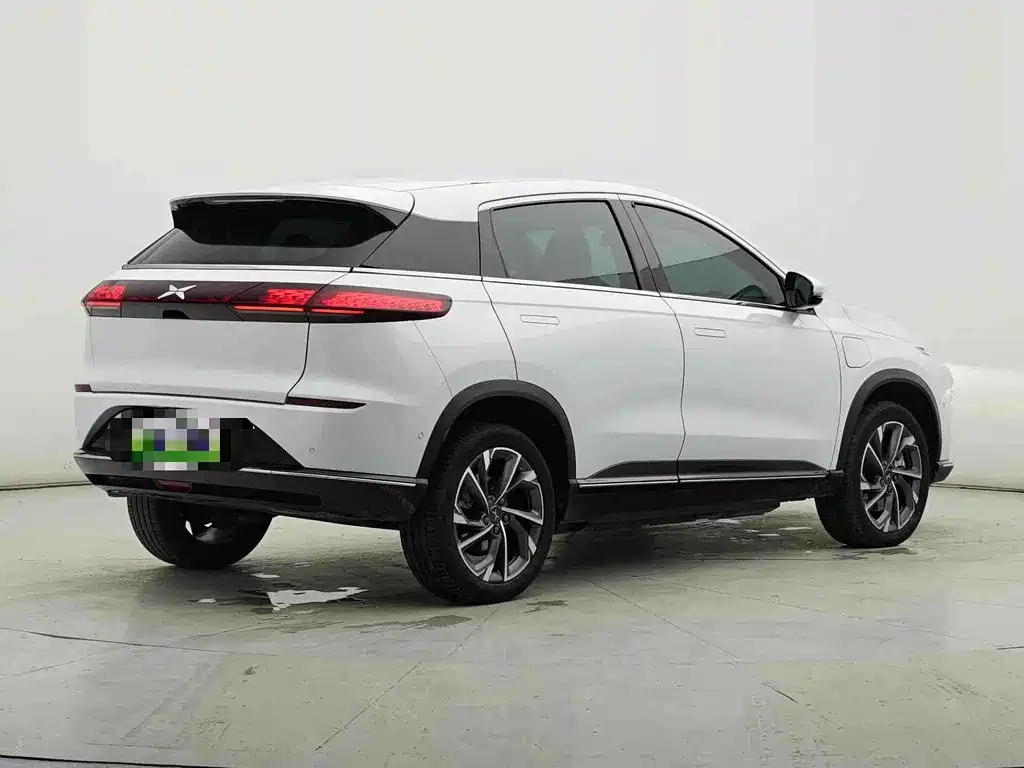 XPeng G3 — миниатюра 11