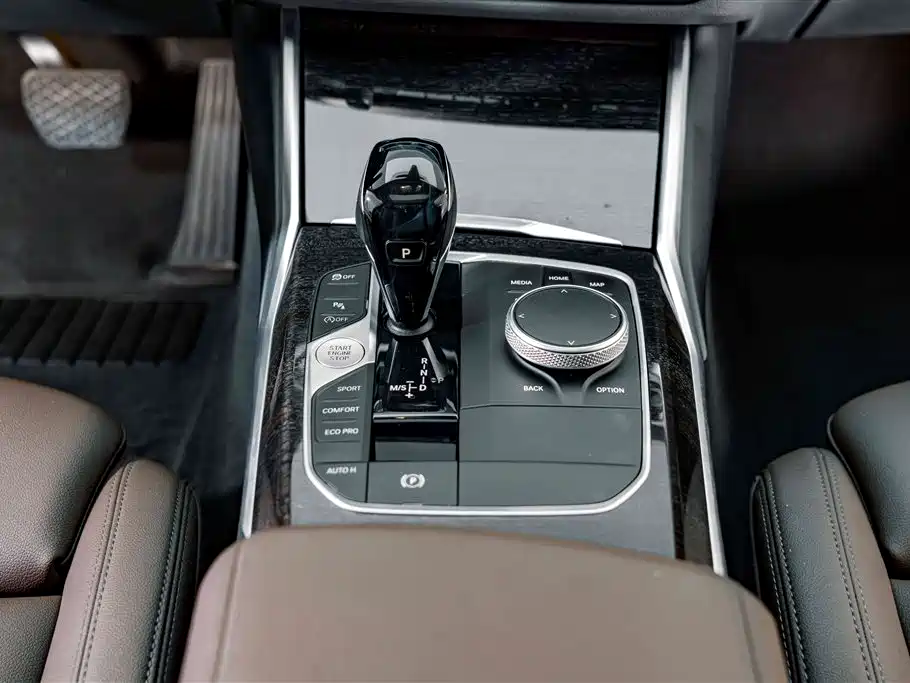 BMW 3 Series — миниатюра 12