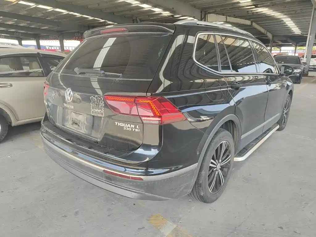 Volkswagen Tiguan L — миниатюра 7