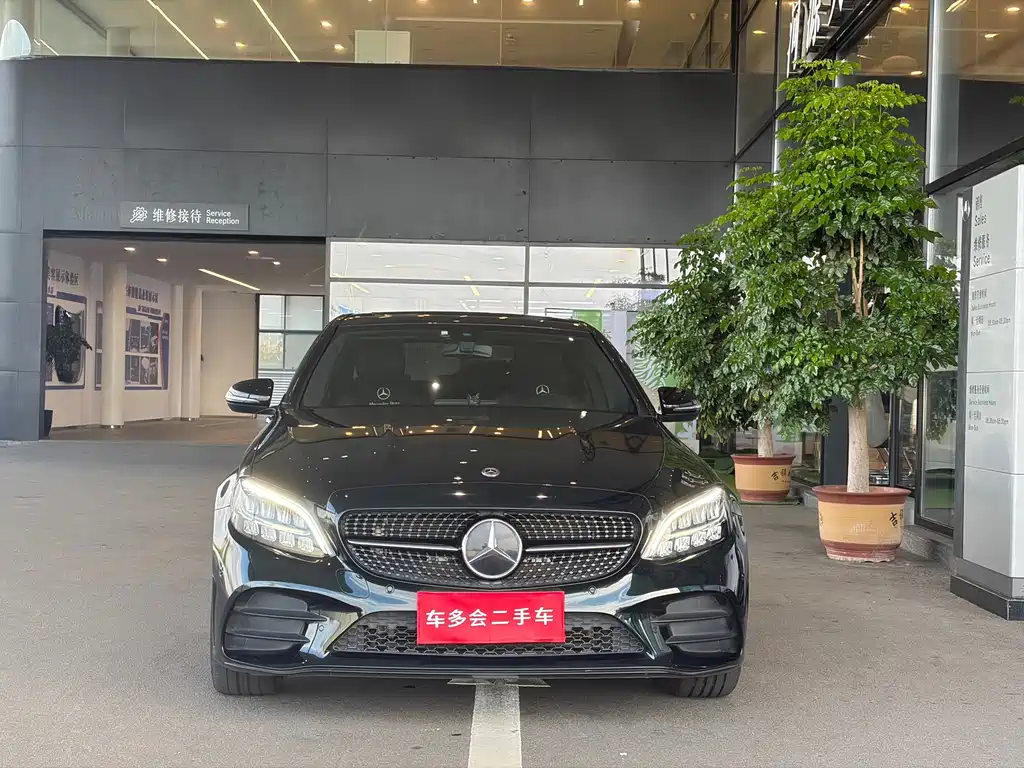 Mercedes-Benz C-Class — миниатюра 2