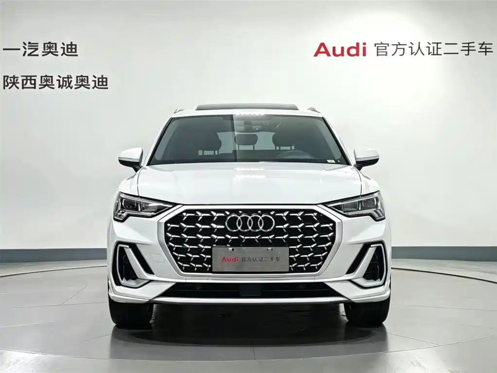 Audi Q3 2024 35 TFSI Fashion