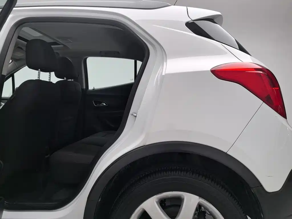 Buick Encore — миниатюра 15