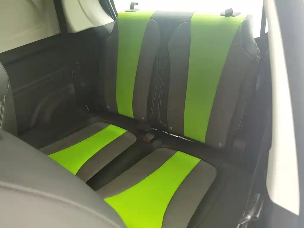 Roewe Clever — миниатюра 15