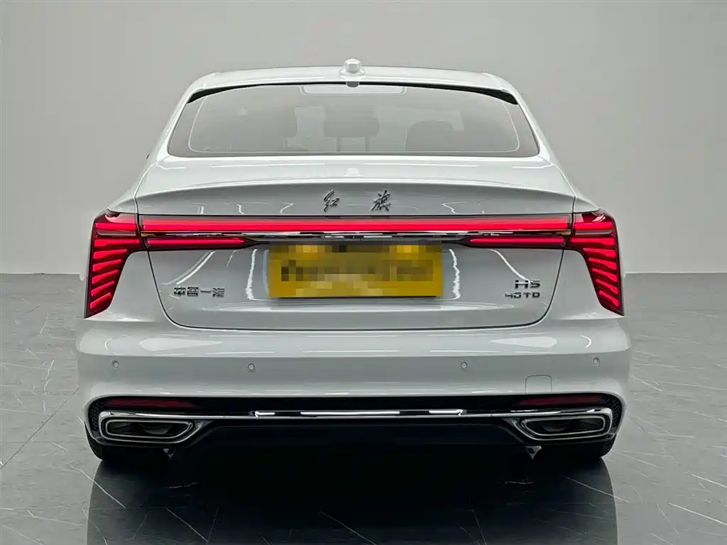 RED FLAG HONGQI H5