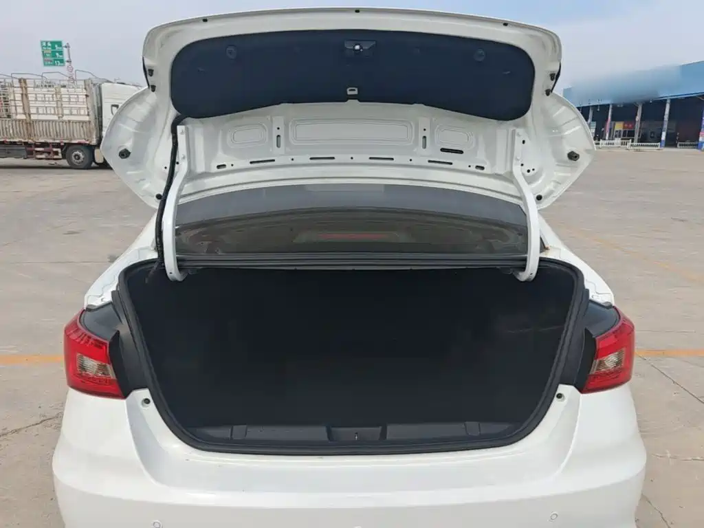 Chery Arrizo 5 — миниатюра 19