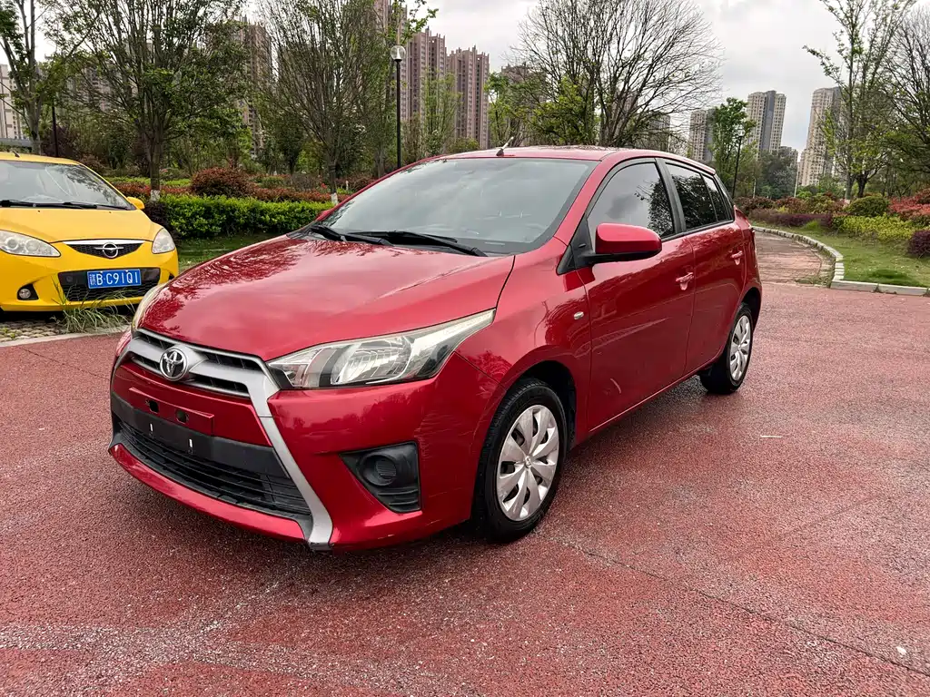 Toyota Yaris L 2016