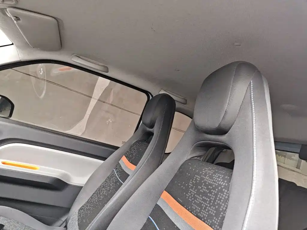 Wuling MINIEV — миниатюра 18