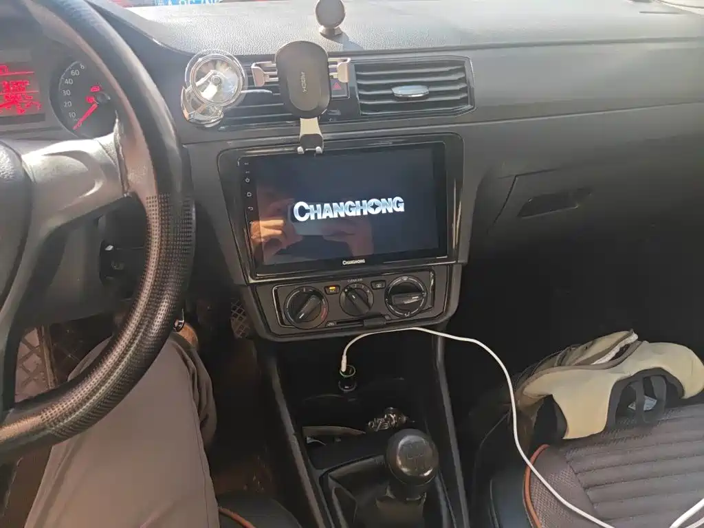 Volkswagen Santana — миниатюра 9