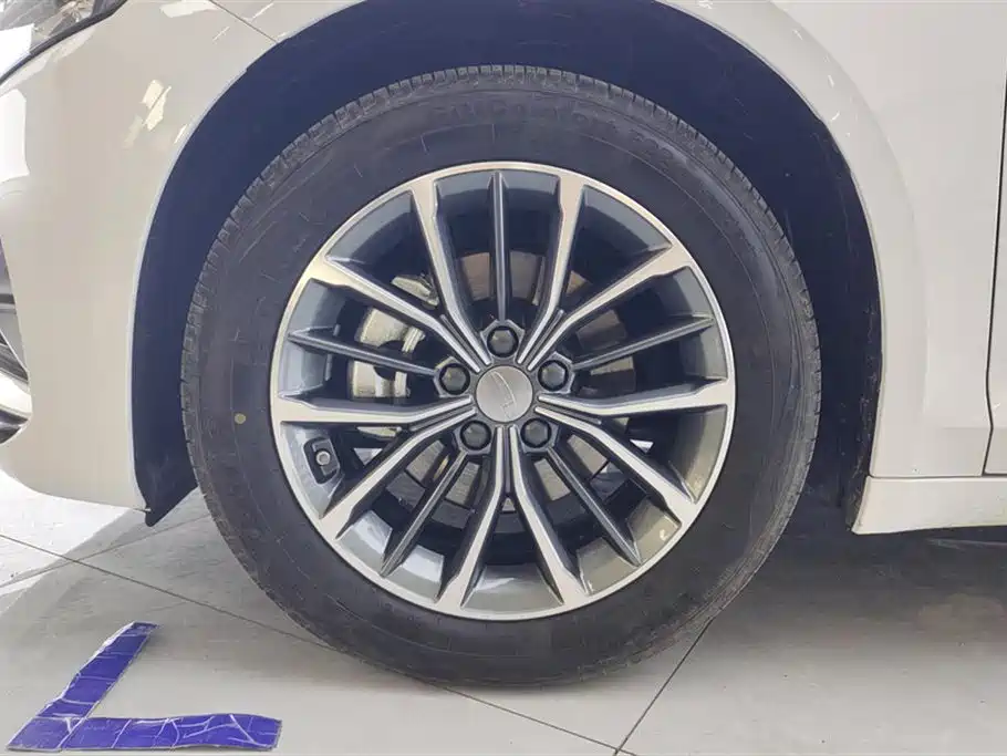 GEELY AUTOMOBILE XINGRUI